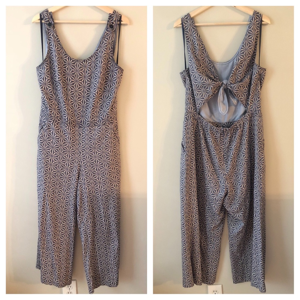 Anthropologie • M • Elevenses Tank Open Cutout Tie Back Cropped Jumpsuit